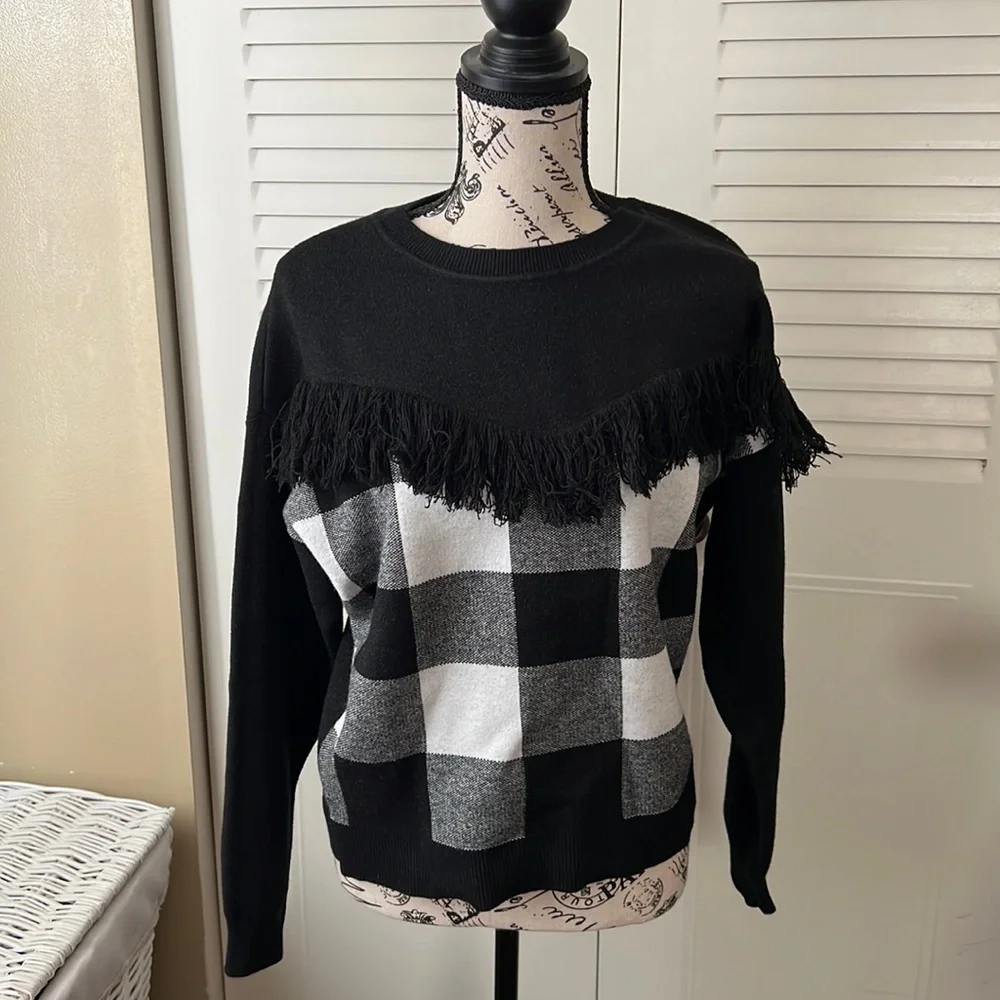 Bar ||| women  sweater. - Picture 2 of 4